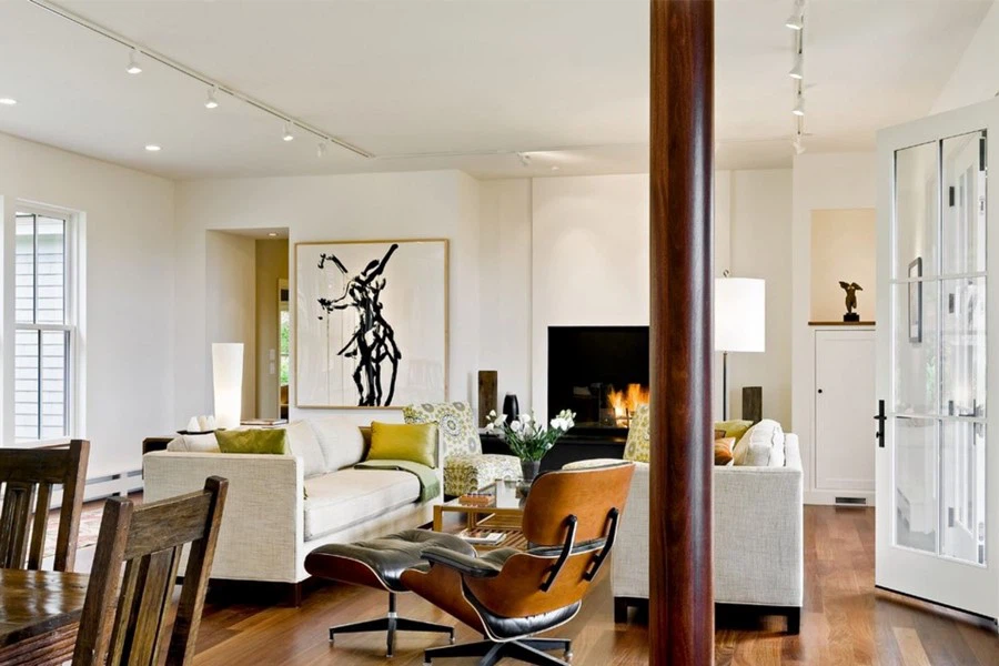 Track-Main Track-Main