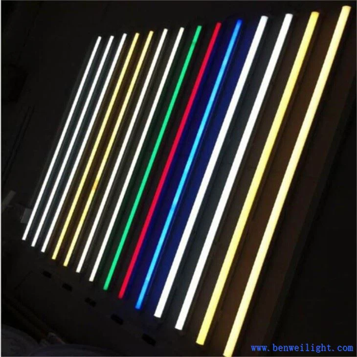 Ip65/Ip67 पनरोक T8 एलईडी ट्यूब लाइट आपूर्तिकर्ता और निर्माता