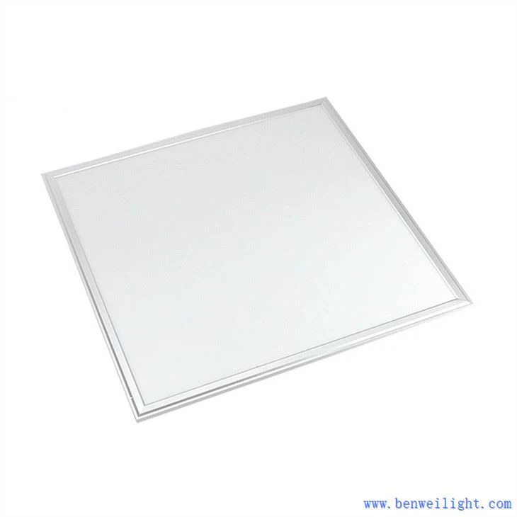 गर्म सफेद एलईडी पैनल