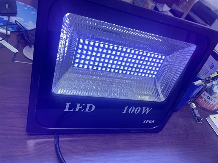 20W 30W 50W 100W UV LED फ्लड लाइट 365nm 395nm 405nm