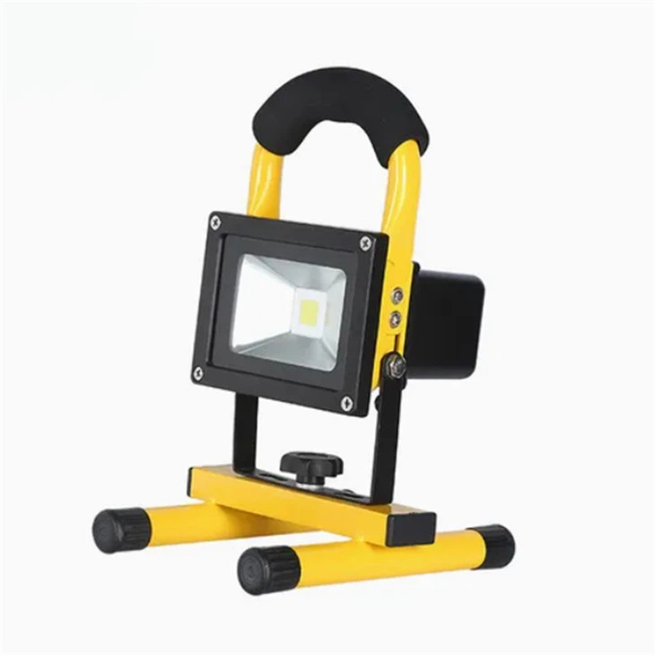 एलईडी पोर्टेबल फ्लड लाइट्स 150W