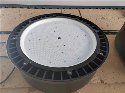 310nm,340nm 50W 100W 200W 500W 800W LED लैंप मेडिकल, रसायन और फार्मास्युटिकल लैंप